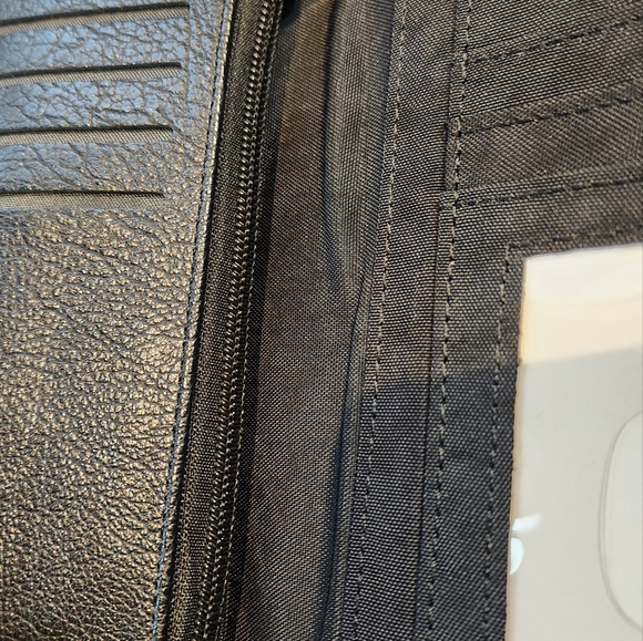 Gone With the Wind Vinyl Wallet Wristlet - Picture 8 of 8